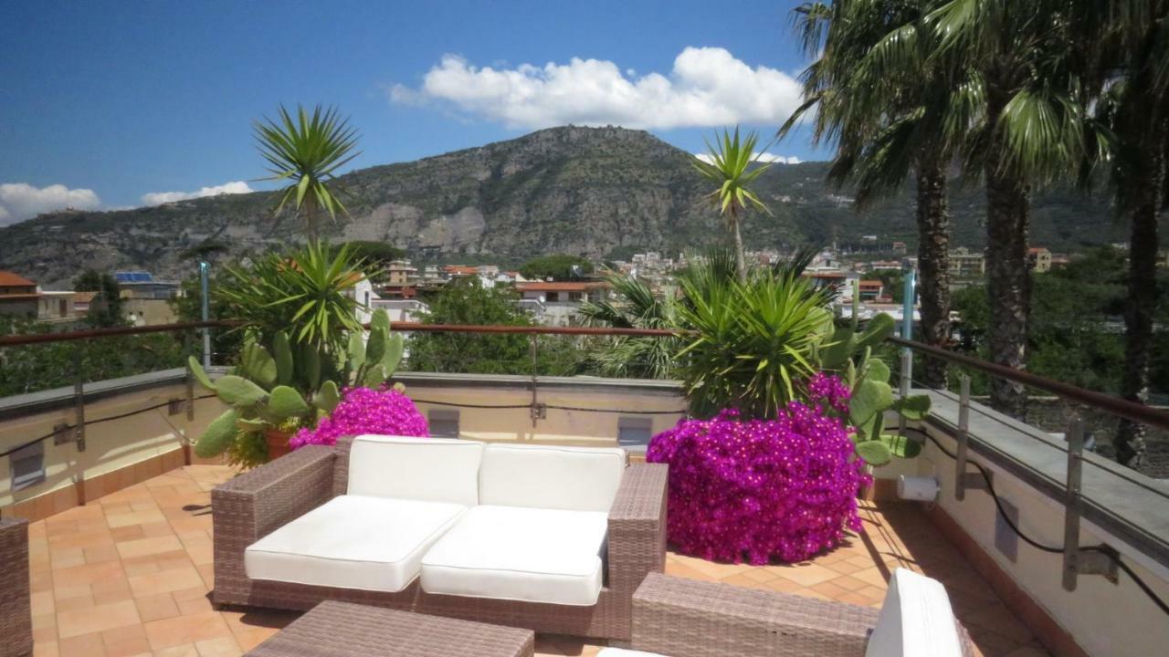 Seven Hostel&Rooms Sant'Agnello Exterior foto